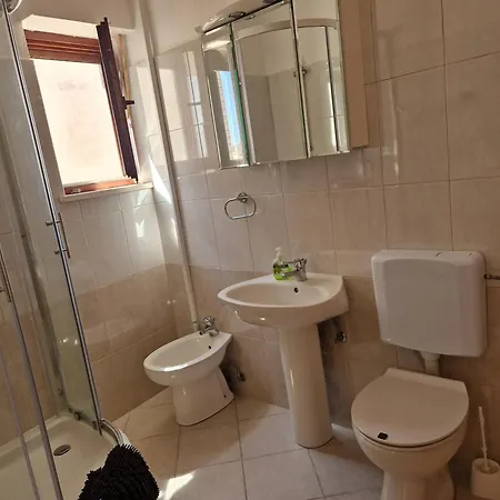 Apartman Cornelia By The Sea Okrug Gornji, Ciovo